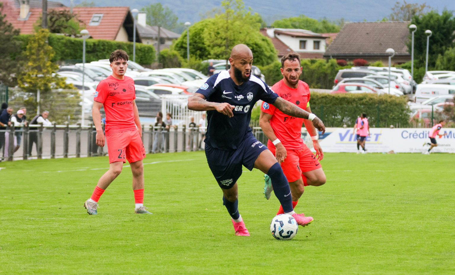 Fanion / Pennant Officiel De Club Français - GFA 74 Rumilly Vallières - National 2 - Football